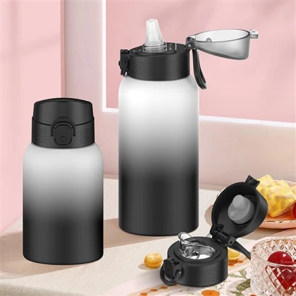 botol air berinsulasi logam
